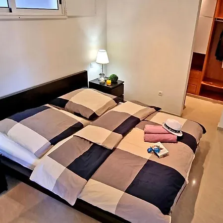 아파트 Lilly - - Pool - Meerblick