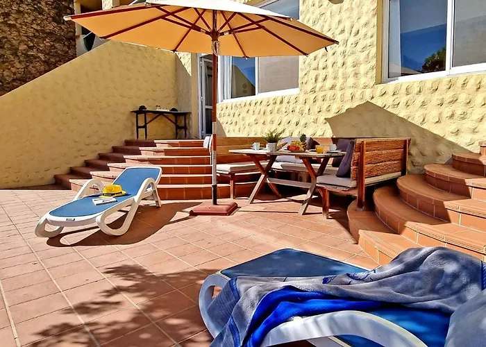 Apartment Lilly - - Pool - Meerblick