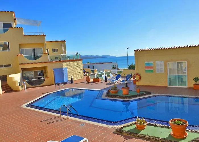 Apartment Lilly - - Pool - Meerblick